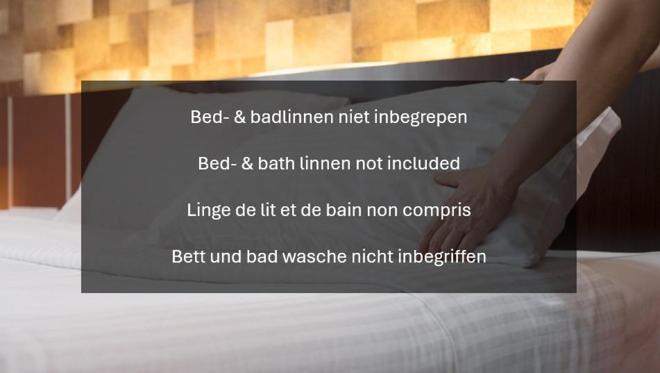 Moderne Aan Het In Oostduinkerke-bad Koksijde